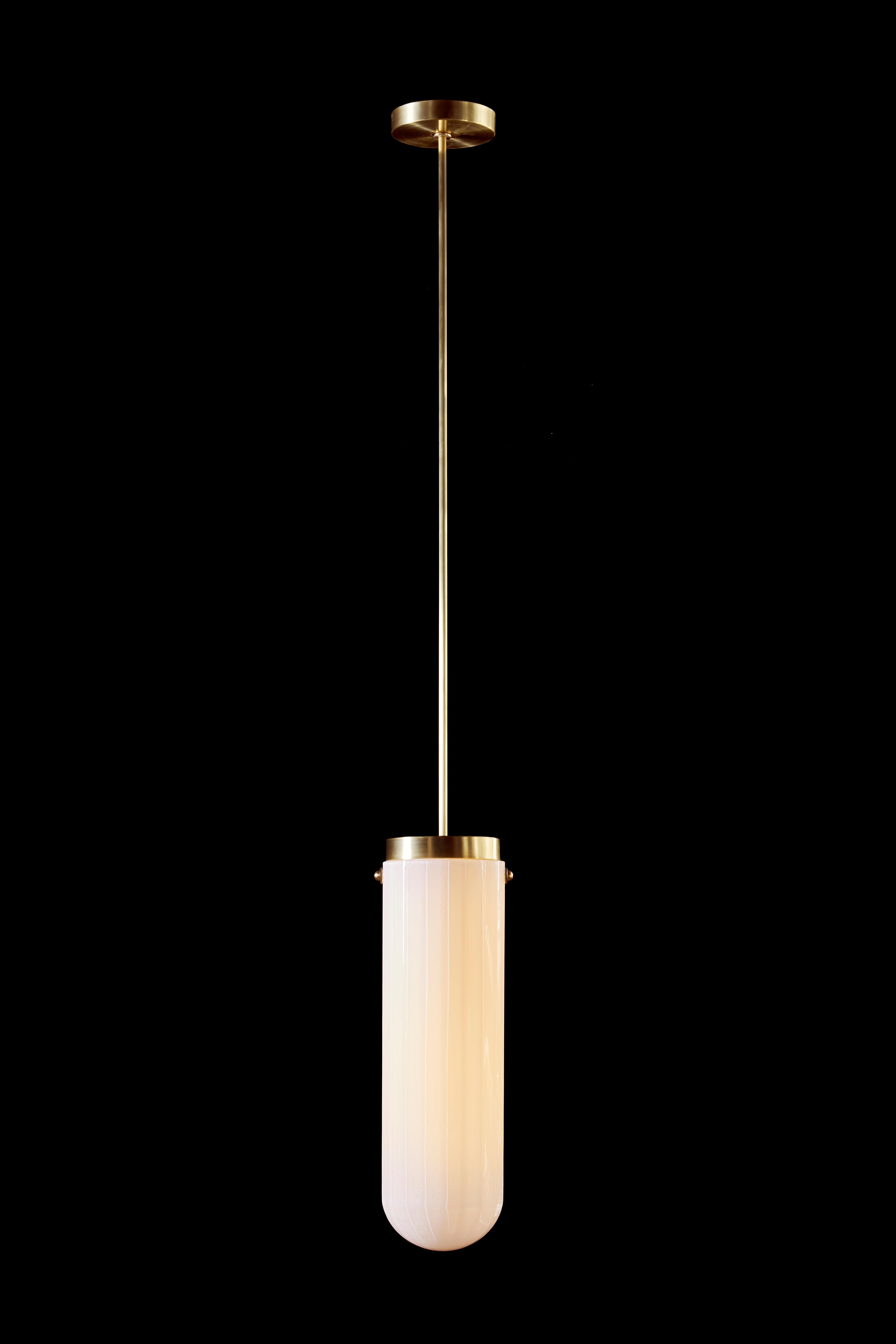 Lampada a sospensione Helios in ottone e vetro lucido al quarzo di Bianco Light & Space In condizioni Nuovo in vendita a Geneve, CH