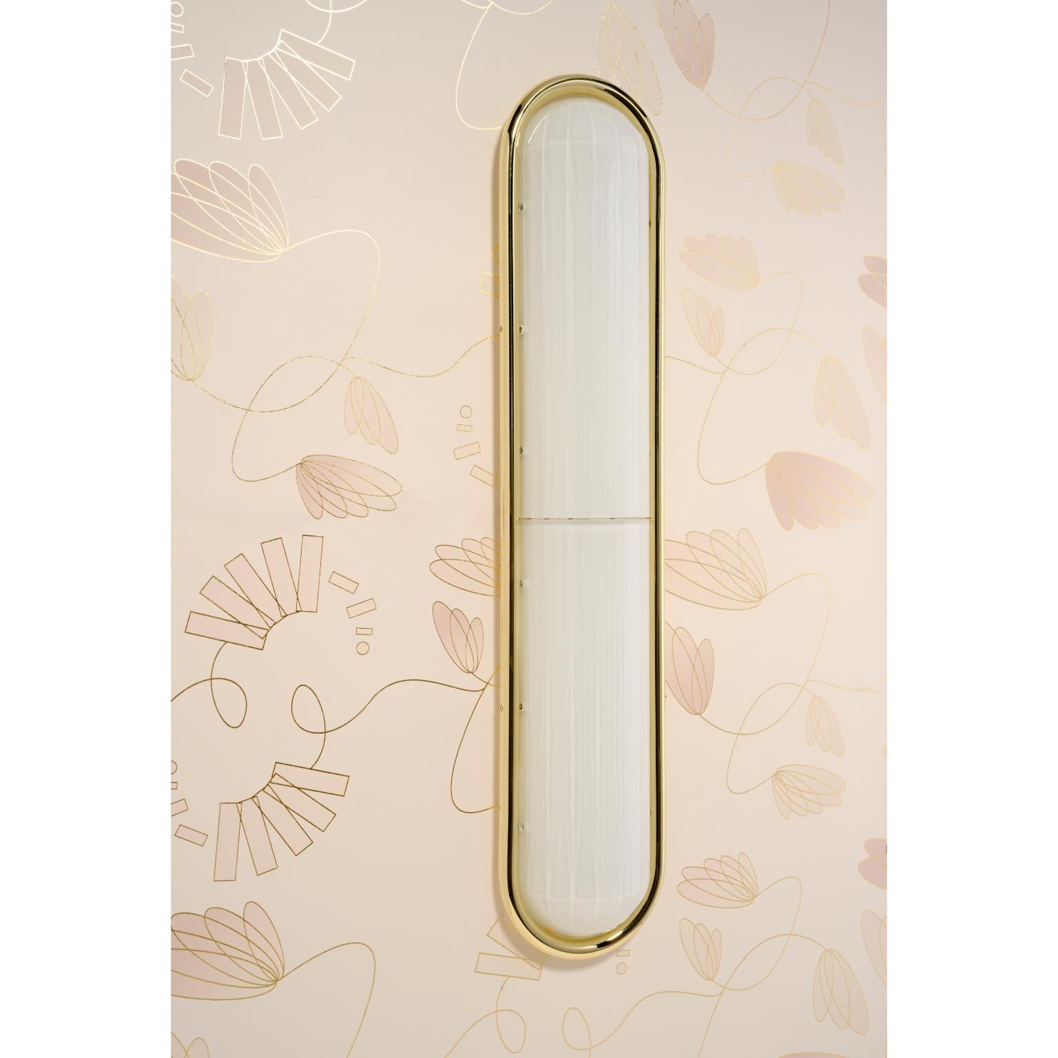 Phaenon Flush Mount in Brass & Quartz Glossy Glass by Bianco Light + Space In New Condition For Sale In Geneve, CH