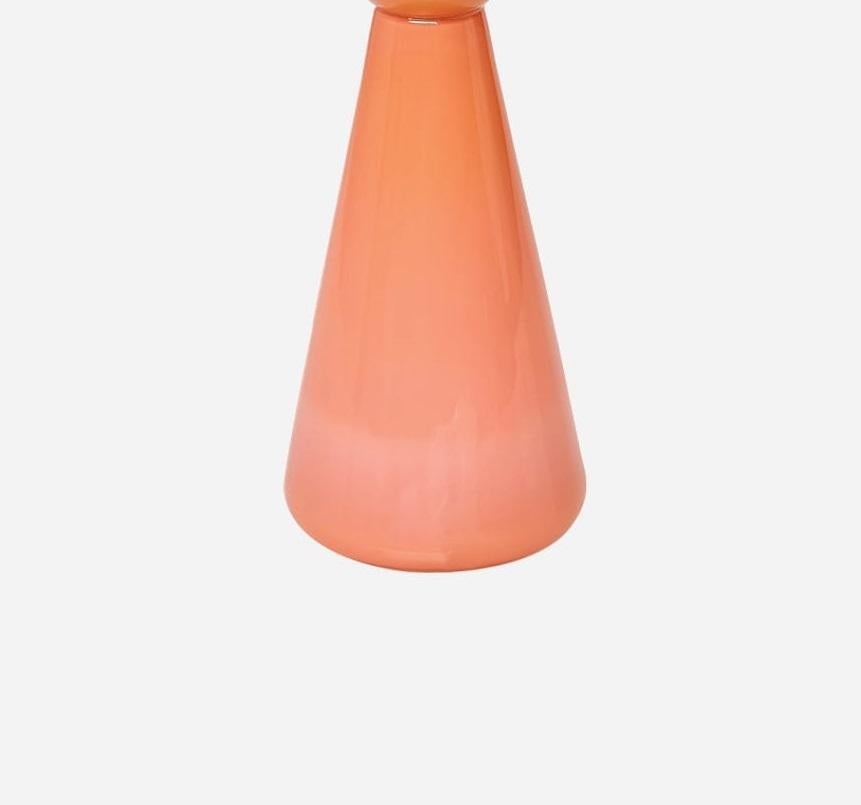 Autre Mini lampe de bureau Totem en verre brillant corail par Bianco Light + Space en vente