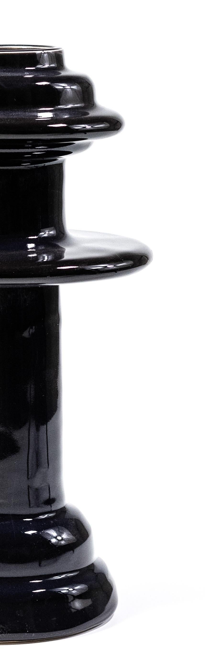 Vaso Pamplona in ceramica smaltata nera lucida di Eguiarte & Eguiarte In condizioni Nuovo in vendita a Geneve, CH