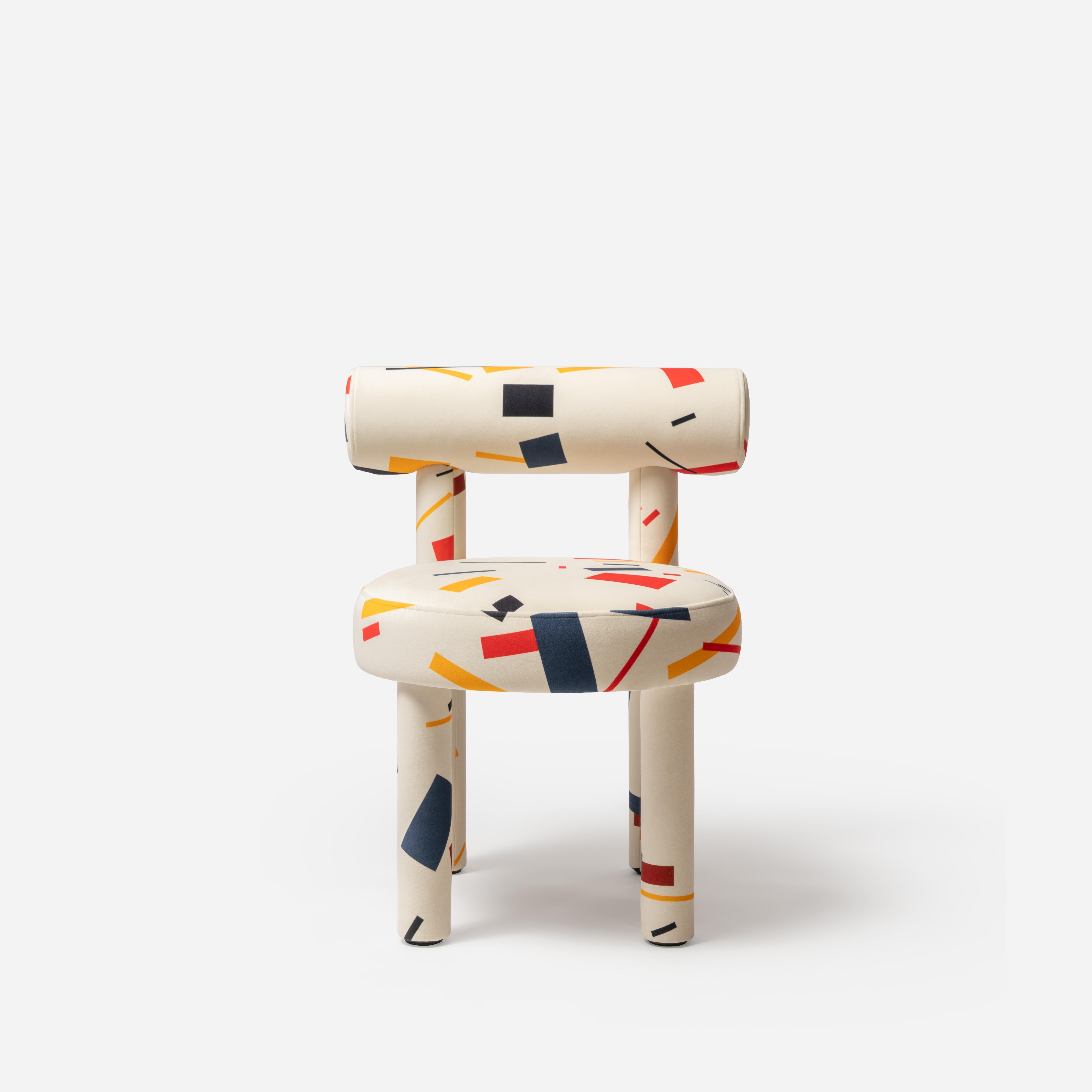 Upholstered Furniture Gropius CS1 Chair Artistry Edition by NOOM
Dimensions: W 57 x D 57 x H 74 cm 
Materials: ashwood, plywood, foam, moulded foam, textile.

Category F - Archive Fabrics by The O Textile. Also available in other materials and