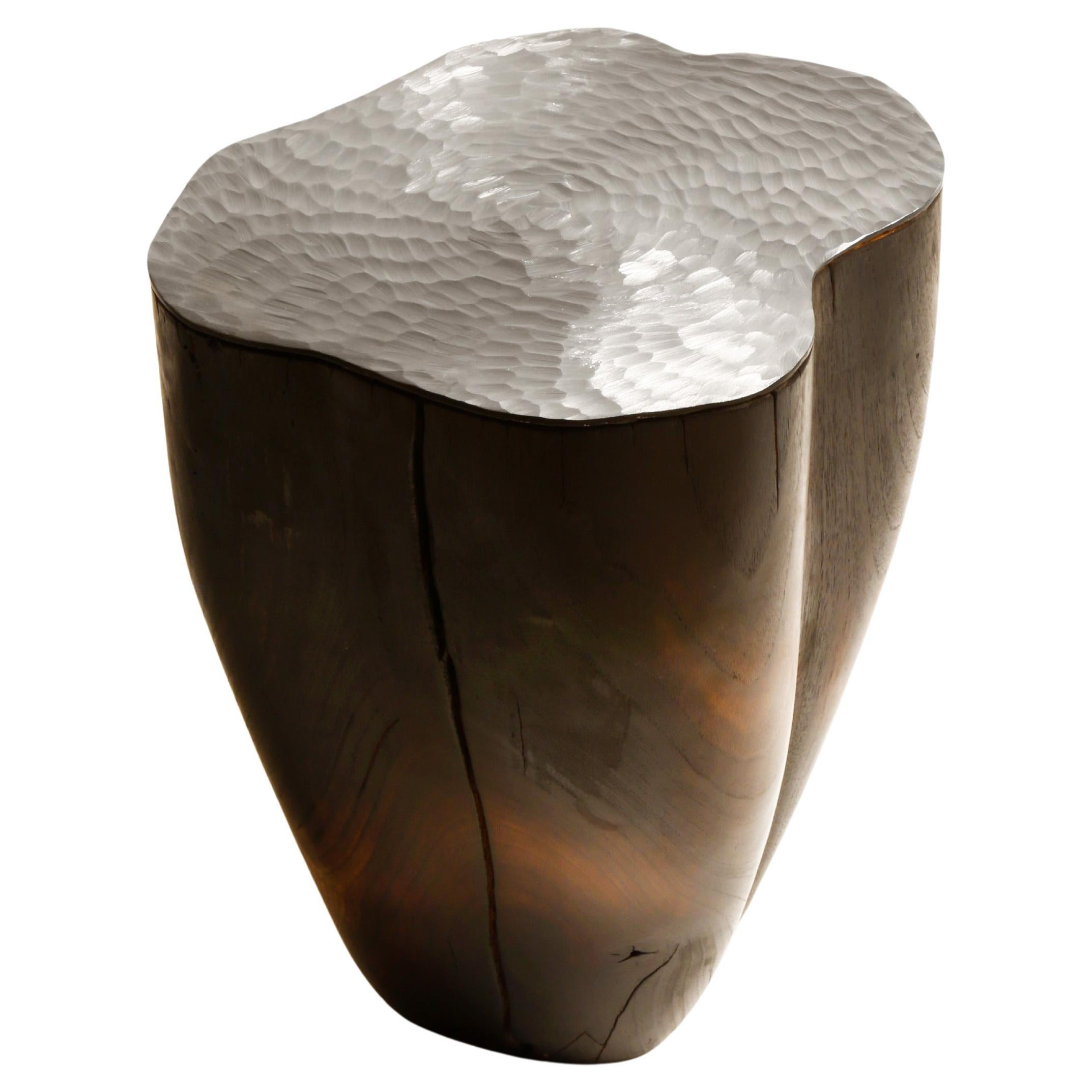 Nouveautés et articles sur mesure Side Tables