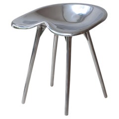 Sgabello Trator con schienale in alluminio fuso di Studio Orth