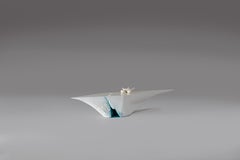 Navis Niedriger Tisch von Tor Rothschild: Modernes Design aus recyceltem Kunststoff