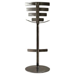 Tabouret de bar haut Vertebrae en acier doux par Metalmorphosis Studio