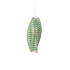 Suspension « Toru Small » en contreplaqué de bambou, par David Trubridge