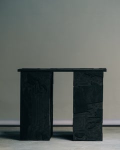 Tabouret sculptural « Piece 2 » de Matek Patos, en composite recyclé, par Project Materia
