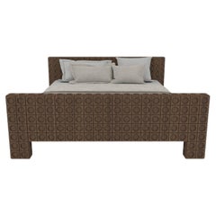 Medium Bed and Footboard, Solid Wood, Dama Collection by Sebastiano Zilio