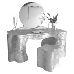 Frisiertisch aus Aluminium von Six Dots Design