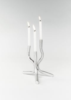 Mini candelabro de aluminio de Six Dots Design