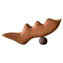 Sculpture « Momentum » unique en grès chamotte, réalisée par Thalia Dalecky