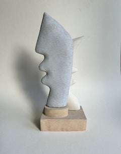Sculpture unique « Flammes Jumelles » en grès chamotté, réalisée par Thalia Dalecky