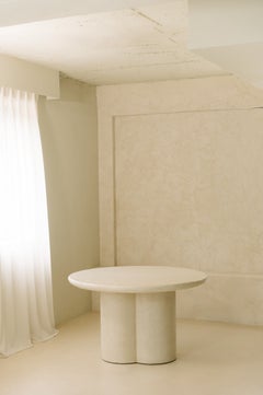 Tavola rotonda “Time of Dream 1200” in intonaco color lime di Plature