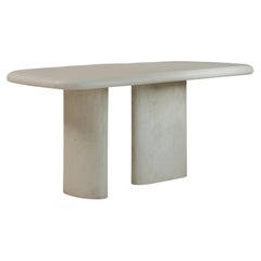Table Layer Stone 1600 en plâtre de chaux par Plature