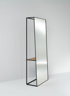 Chassis XL Black Mirror with Solid Oak Tablet by Deknudt Mirrors