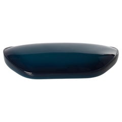 Grande sculpture « Ondine » en forme de boîte bleue laquée, par Mercoeur