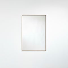 Espejo rectangular «Lucka Clear Oak» con marco de roble macizo, de Deknudt Mirrors
