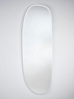 Miroir sculptural contemporain « Pure Hall » de Deknudt Mirrors