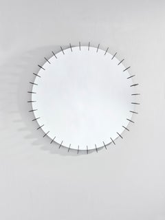 Wandspiegel „Ray Black S“ mit schwarz pulverbeschichtetem Metallrahmen von Deknudt Mirrors