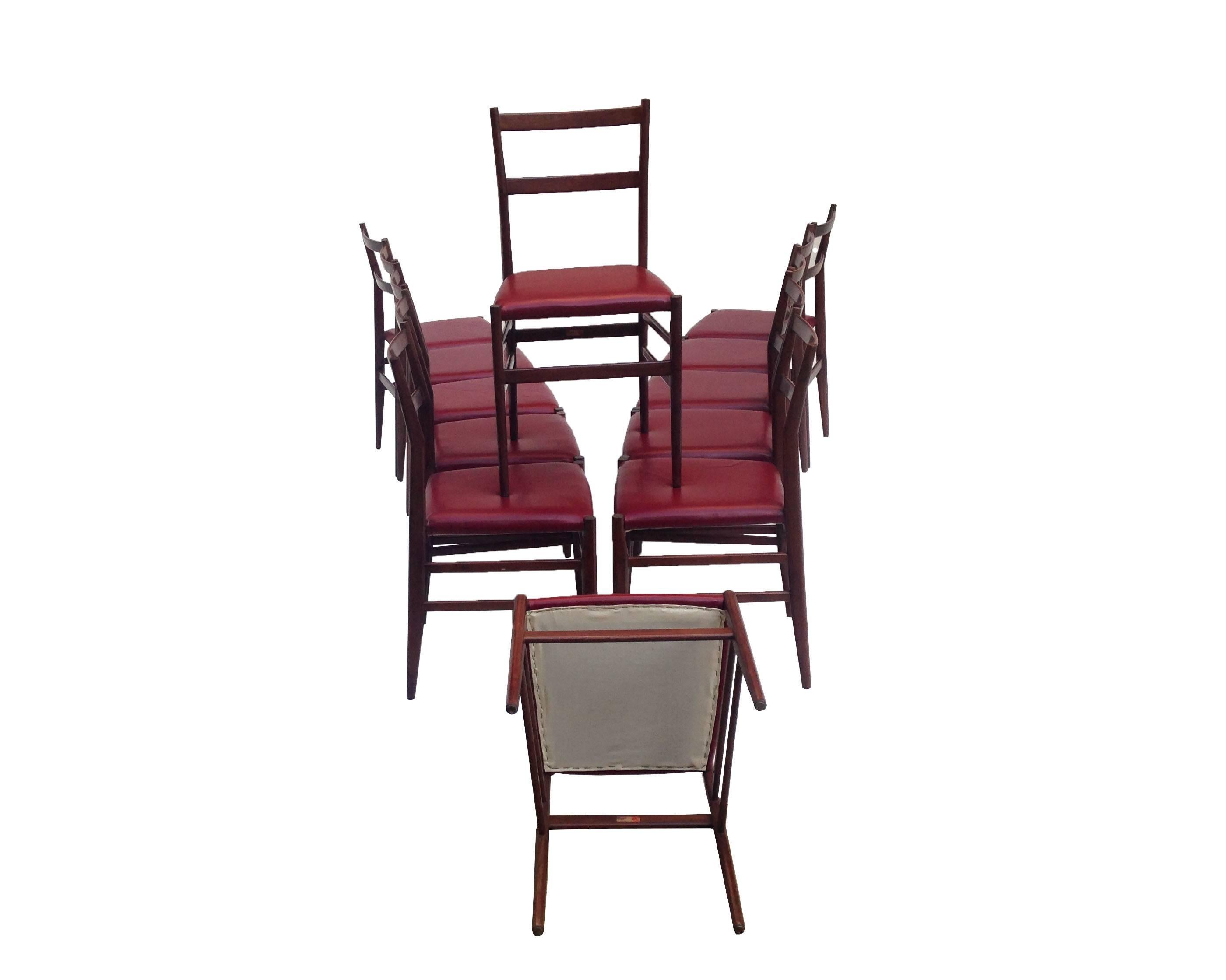 12 chairs Leggera of Gio Ponti
Set of chairs, model «leggera»
Manufactured by Cassina
Italy,1952 (all signed)
Materials: Wood, leather 
Measurements : 83 x 46 x 42 cm. (32.7 x 18.1 x 16.5 in.)


Condition: excellent; The color and the