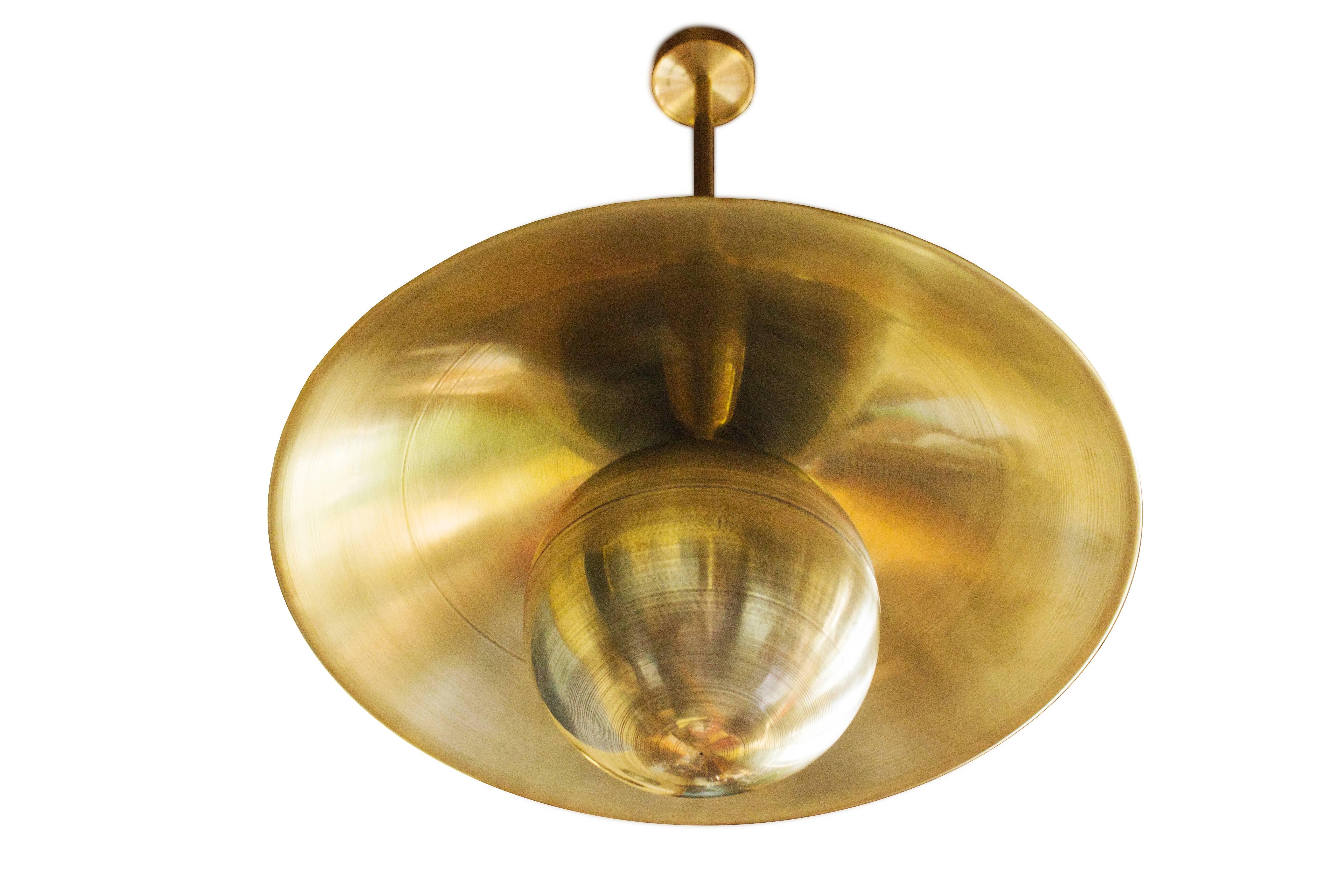 Metropolis brass sconce lamp by Jan Garncarek

Dimensions: 100 x 52 x cm
Material: Brass
Handcrafted by Jan Garncarek.
Signed and numbered

Jan Garncarek is an important contemporary designer, graduated from the Academy of Fine Arts in Warsaw. he