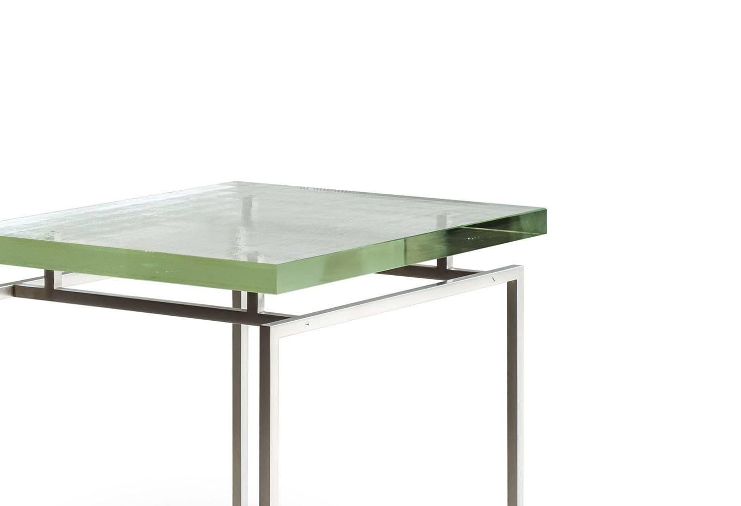 Frazier Side Table with Thick Borosilicate Glass Top and Nickel Base In New Condition For Sale In New York, NY