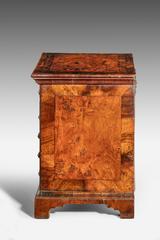 Early 18th Century Burr Oak Miniature ‘Apprentice Piece’ Chest of Drawers