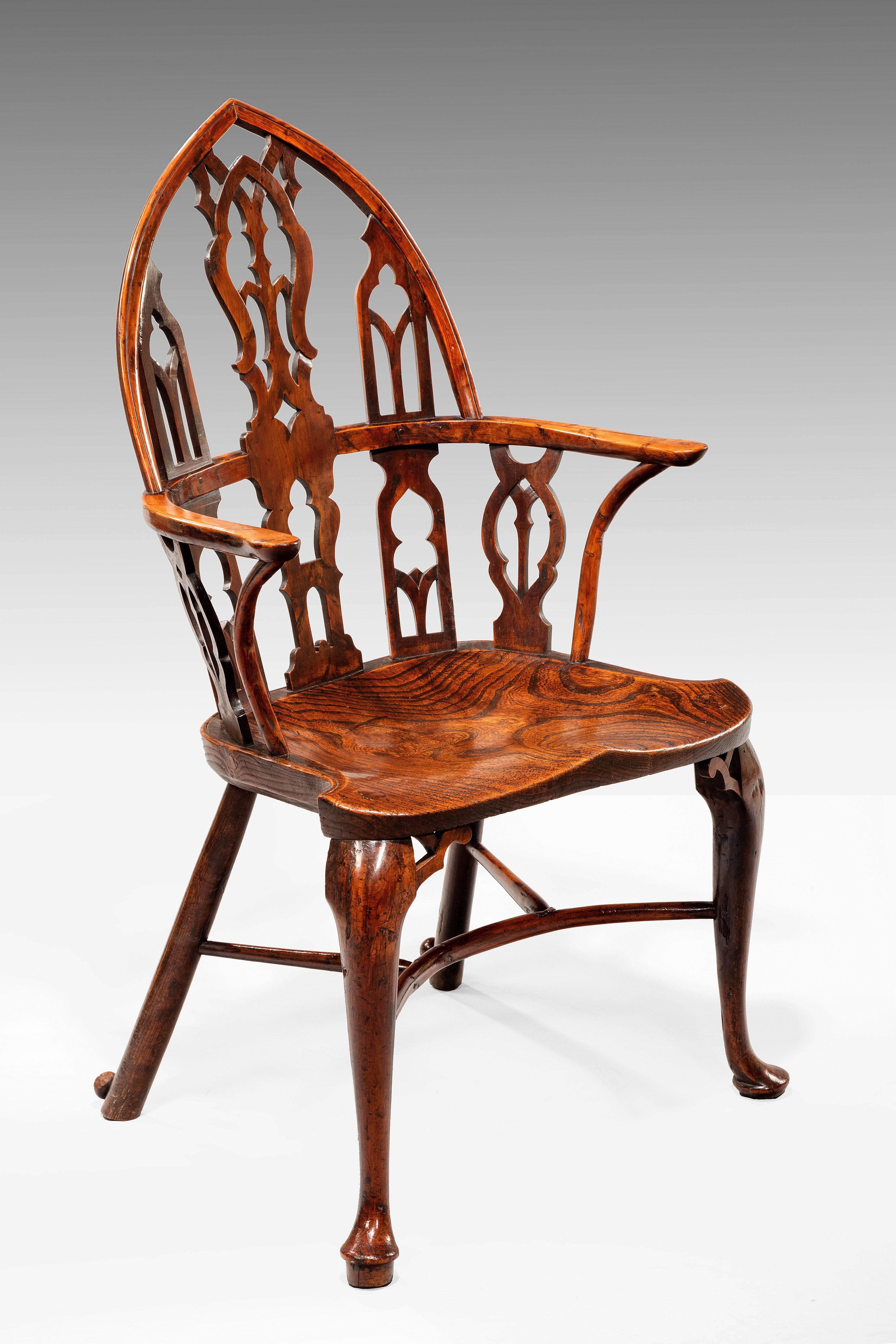 Rare Pair of George II Yew, Elm and Ash Gothic Windsor Armchairs In Good Condition In Sutton Coldfield, GB