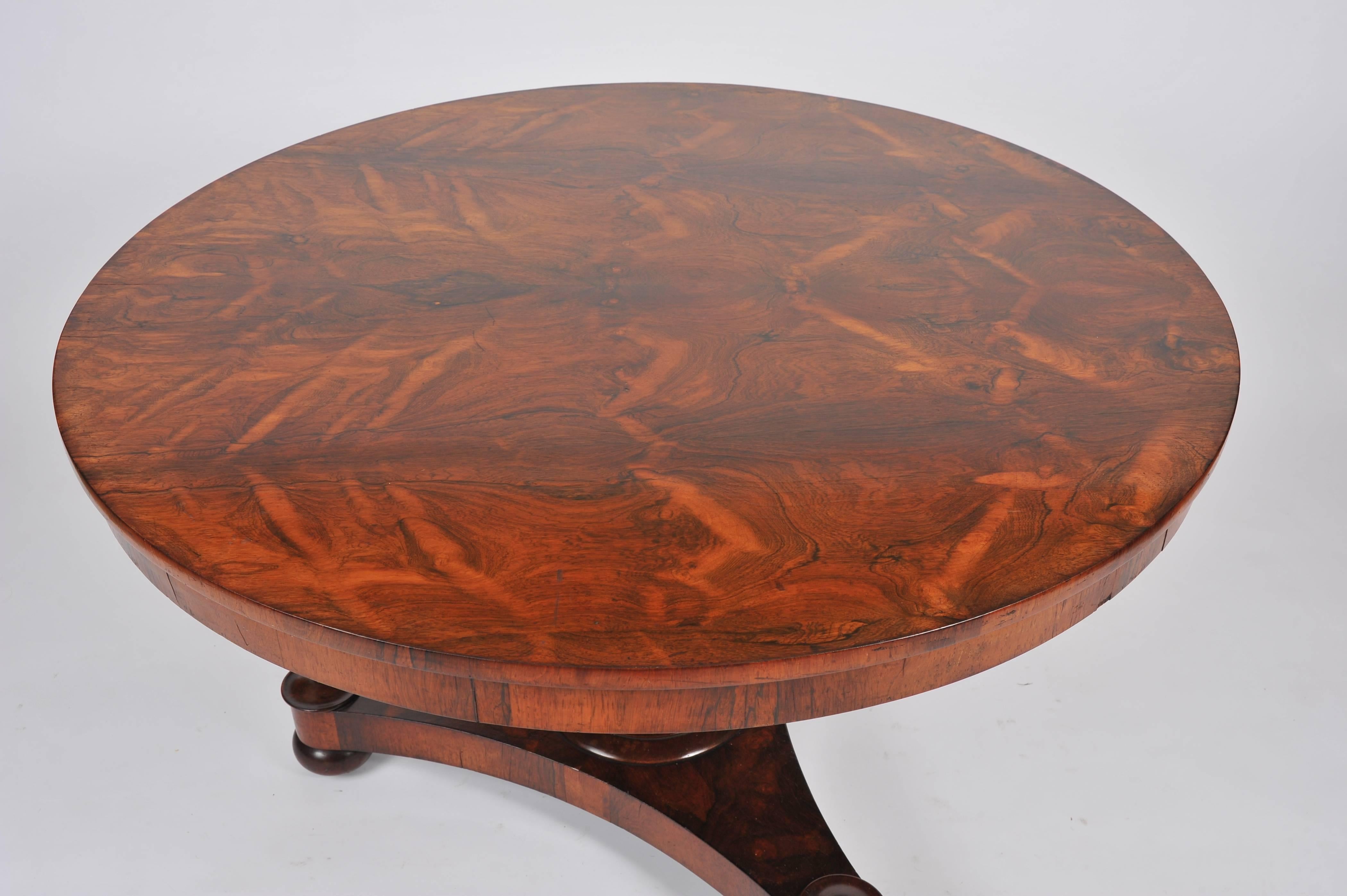 Mid-19th Century Rosewood Circular Tilt-Top Table 1
