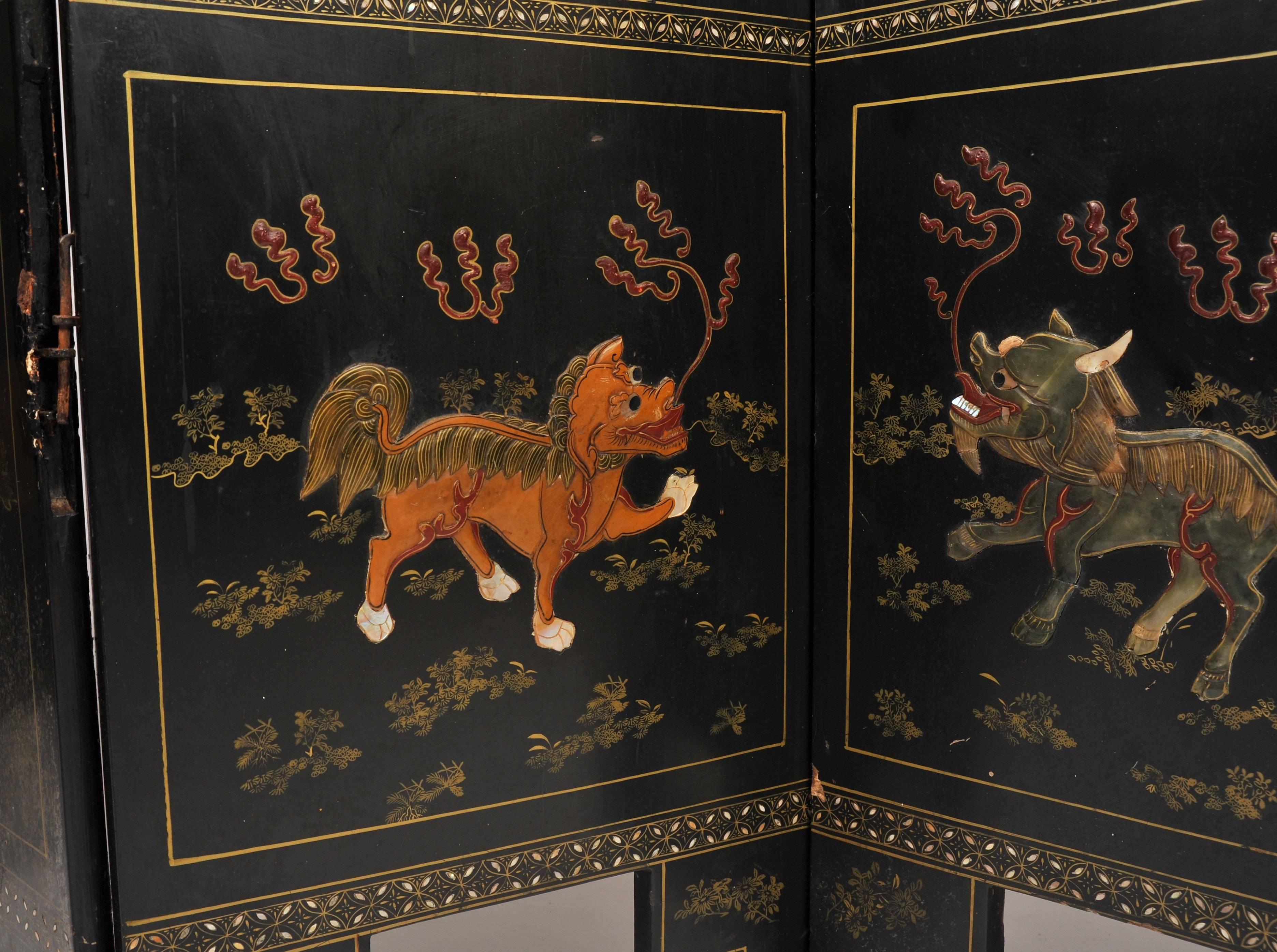 19th Century Black Lacquer Chinese Folding Screen In Excellent Condition In London, GB