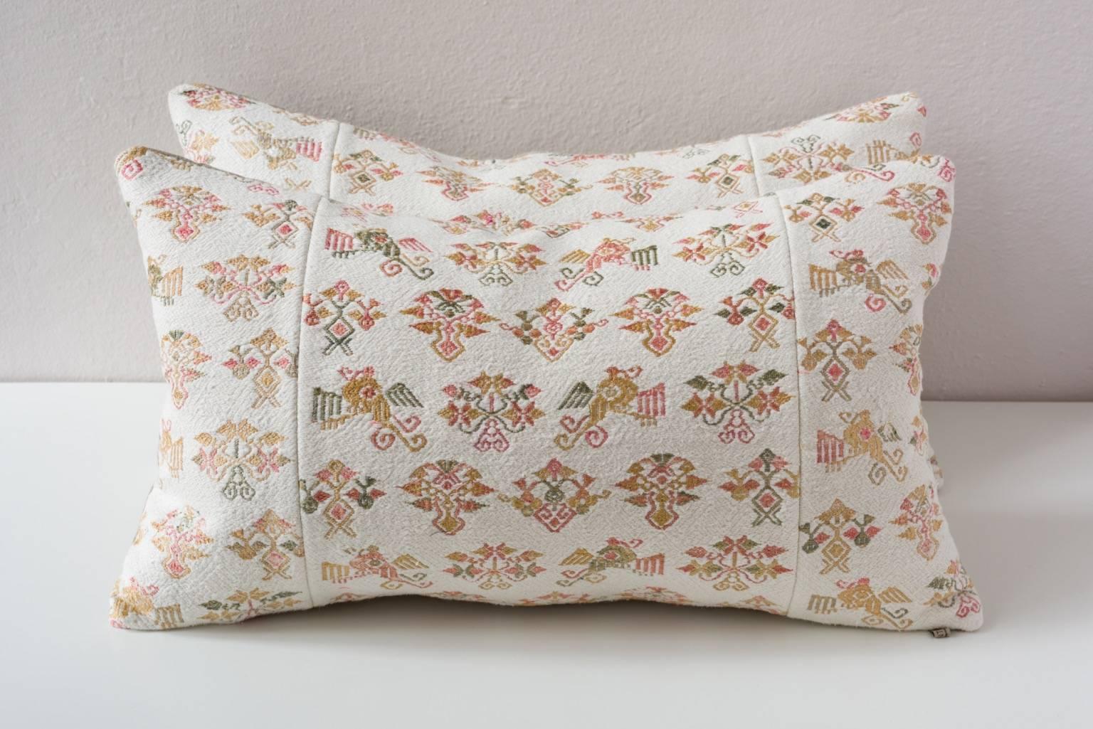 Maonan wedding blanket cushion in a beautiful cream and pale tans and pinks peaches and greens and golds. 

Linen on reverse see image
75/25 goose feather and down inserts.
Concealed zippers.
Check our 1stdibs storefront for pillows in