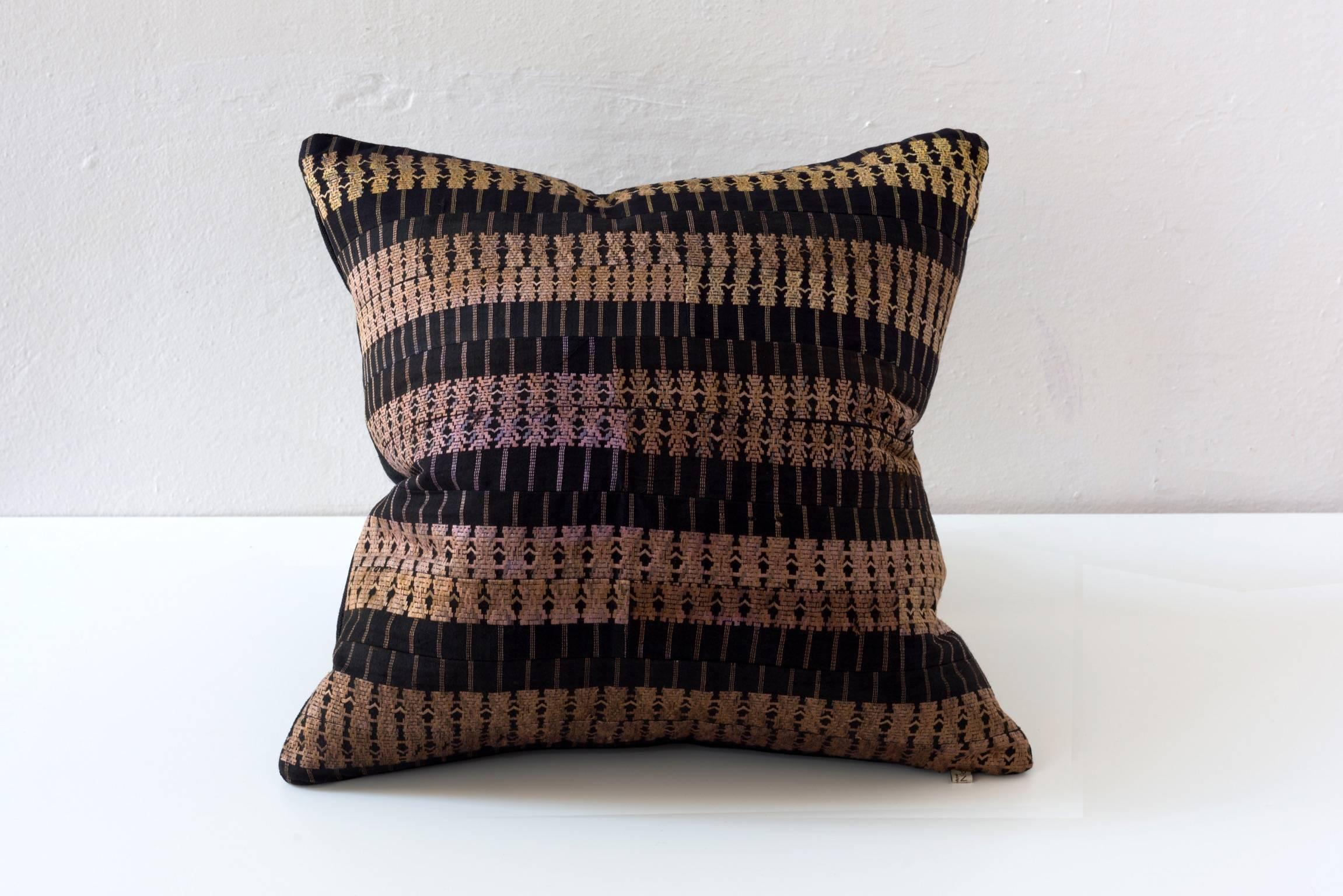 Chinese Vintage Black and Gold Stripe, Silk Embroidery Pillow For Sale