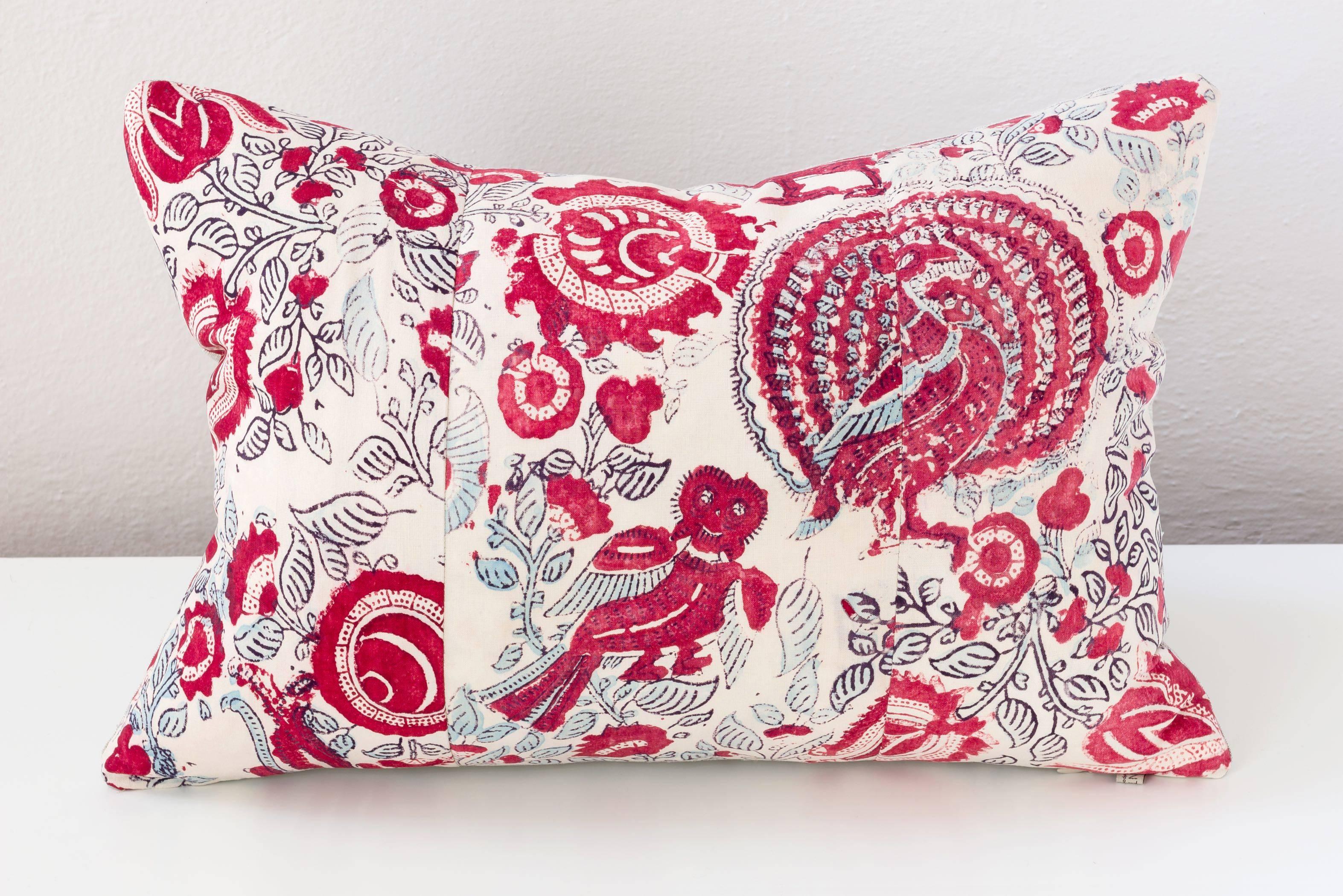 Anglo-Indian Early 20th Century Indian Block Print Pillow- Red and Light Blue