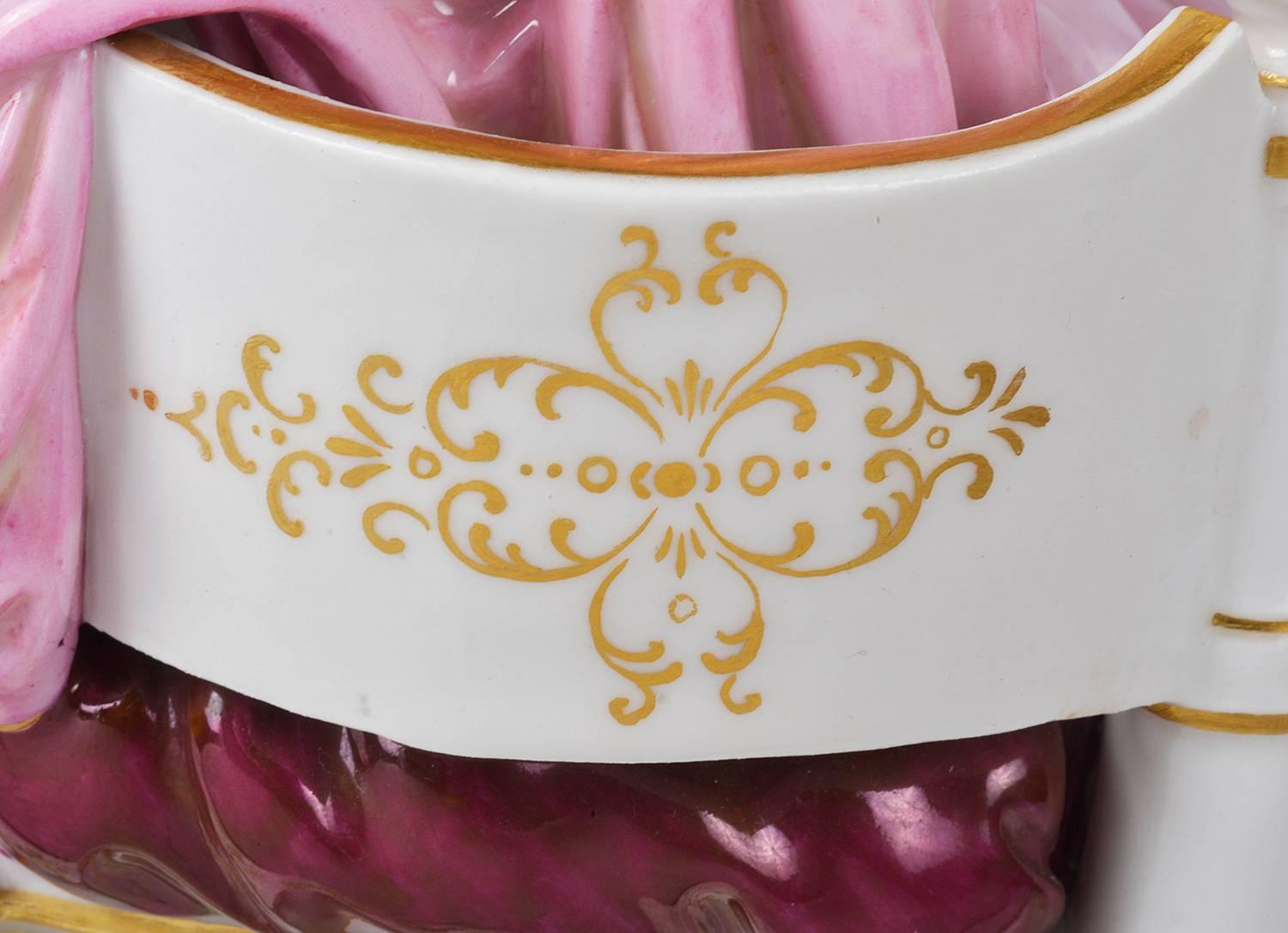 Meissen, Cupidon en difficulté, 19e siècle en vente 1