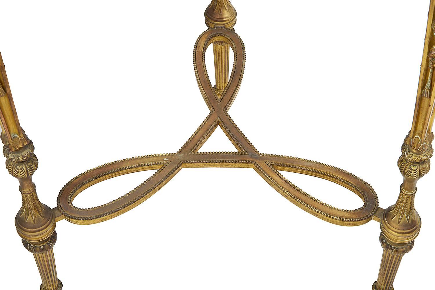 XIXe siècle Tables de style Louis XVI, d'après Weisweiler en vente