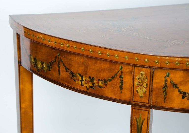 Pair of 19th Century Satinwood Console Tables In Good Condition In Brighton, Sussex