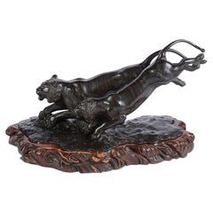 Tigres japonais en bronze en pleine chasse, période Meiji, 64 cm