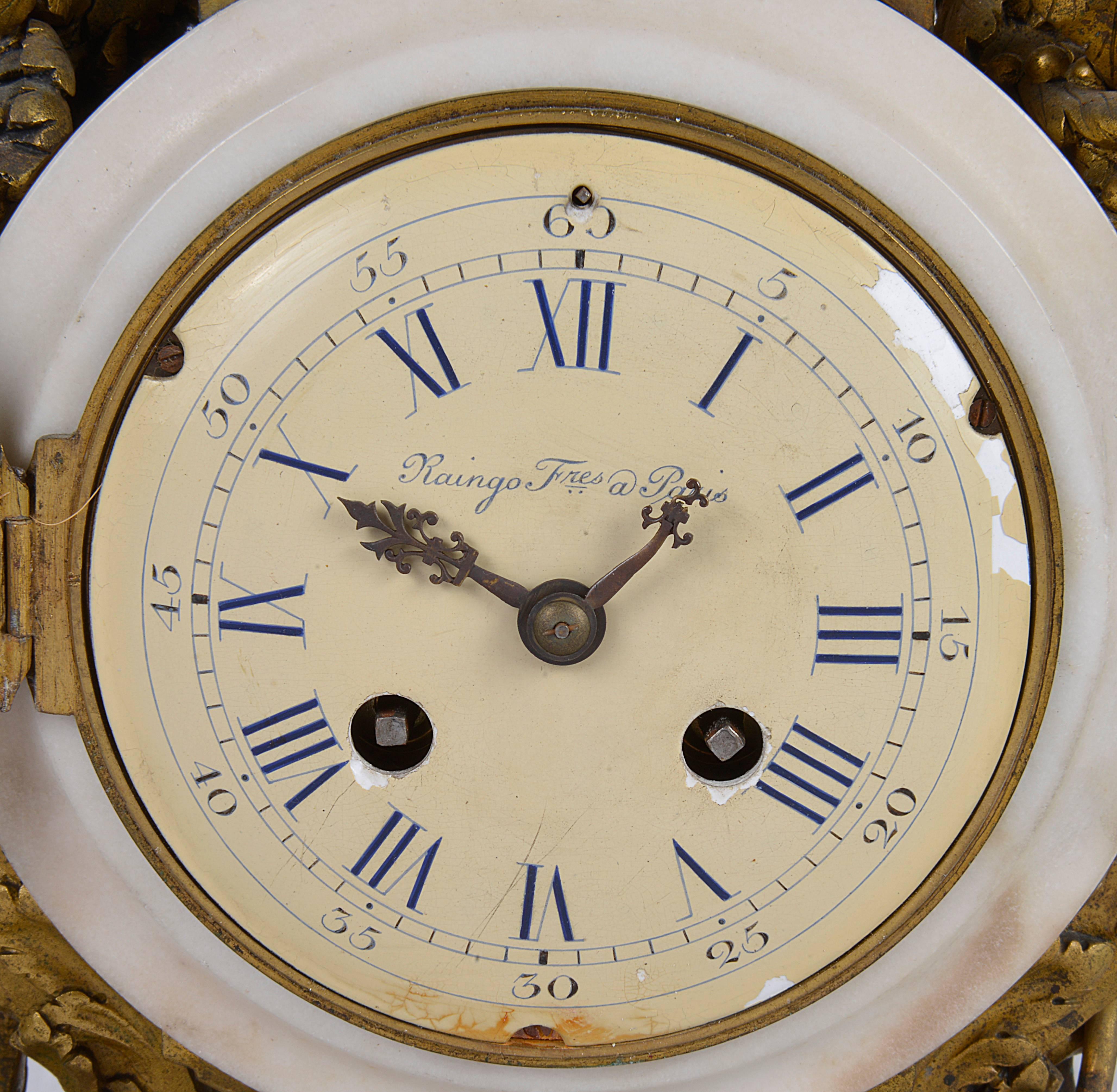 Raingo Fres, Paris. Louis XVI Style Mantel Clock In Good Condition For Sale In Brighton, Sussex