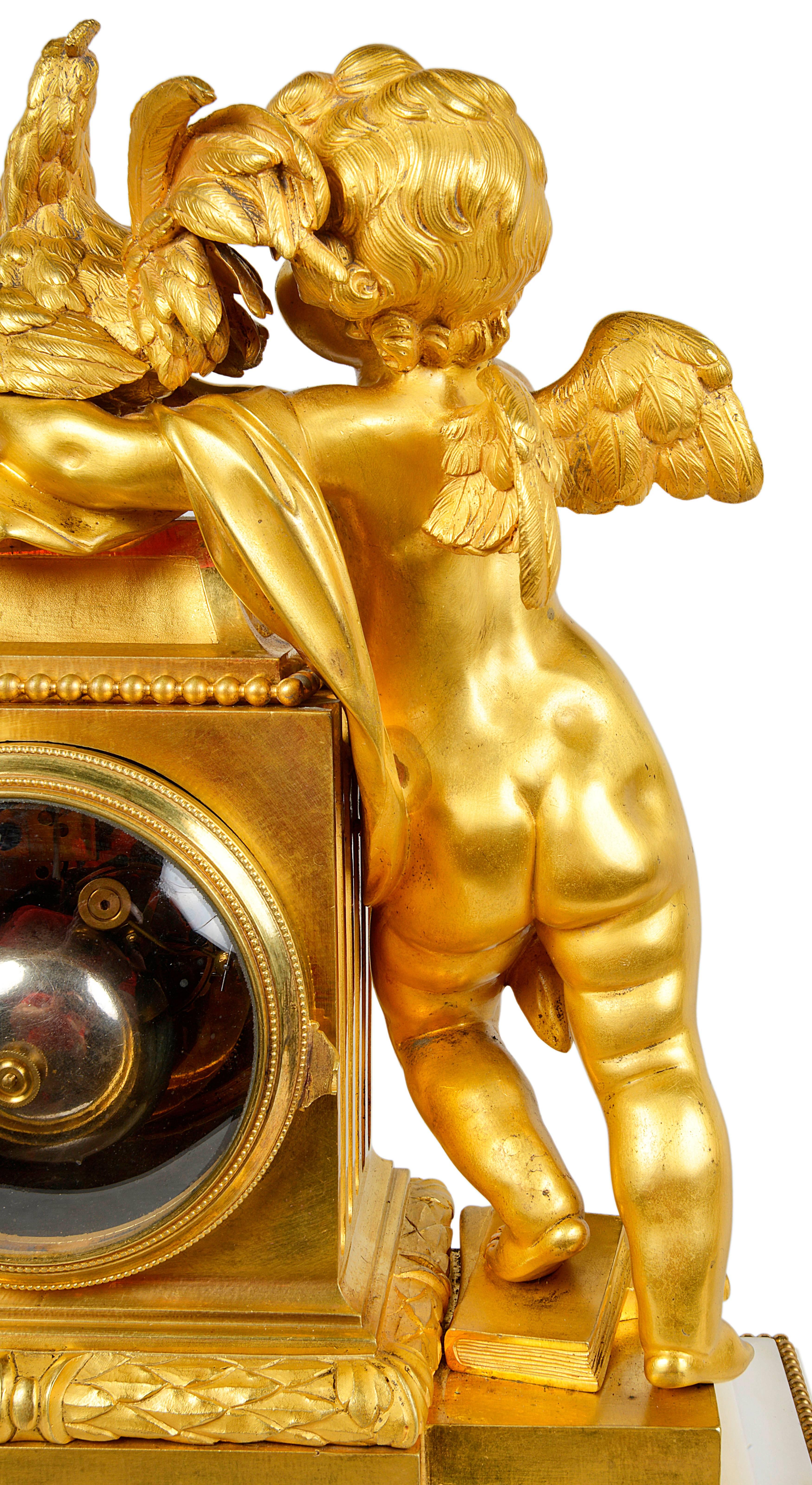 Garniture d'horloge française de style Louis XVI en vente 1