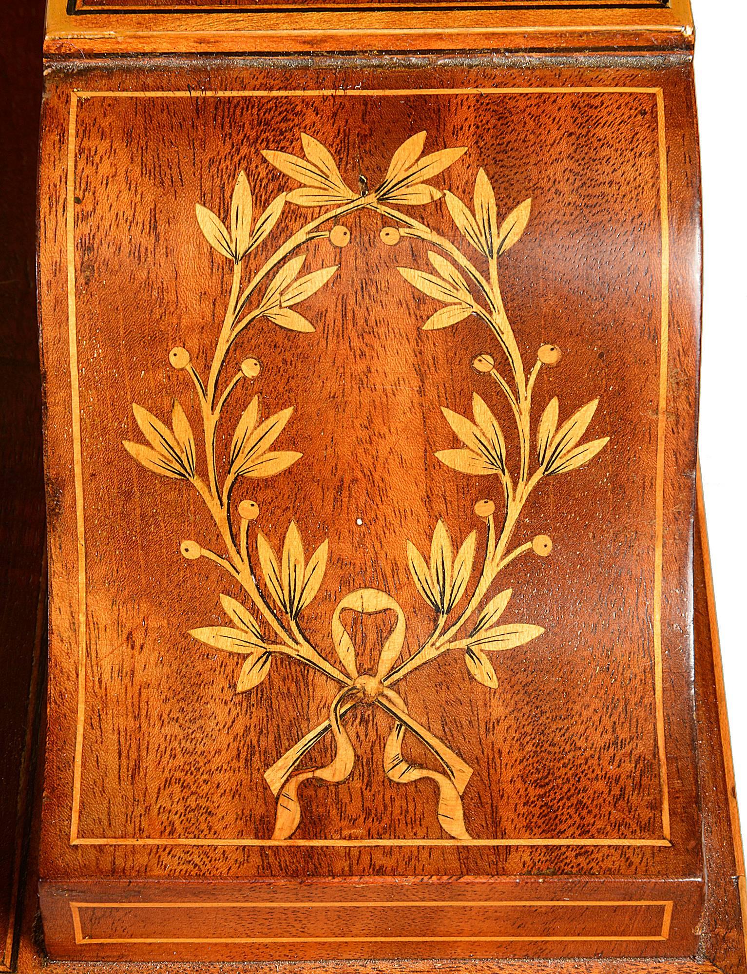 19th Century Sheraton Revival Inlaid Desk In Excellent Condition For Sale In Brighton, Sussex
