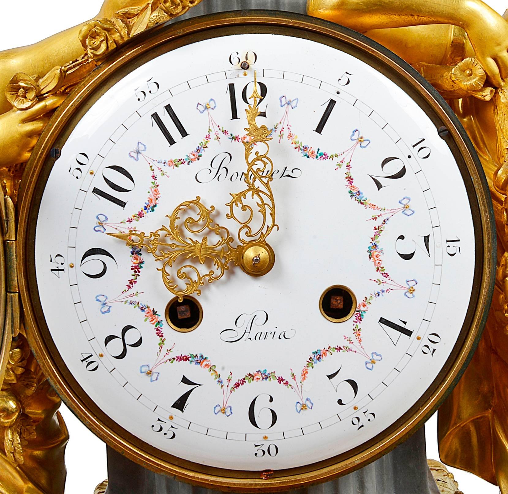 Ensemble d'horloges françaises de style Louis XVI dorées, 19ème siècle en vente 3