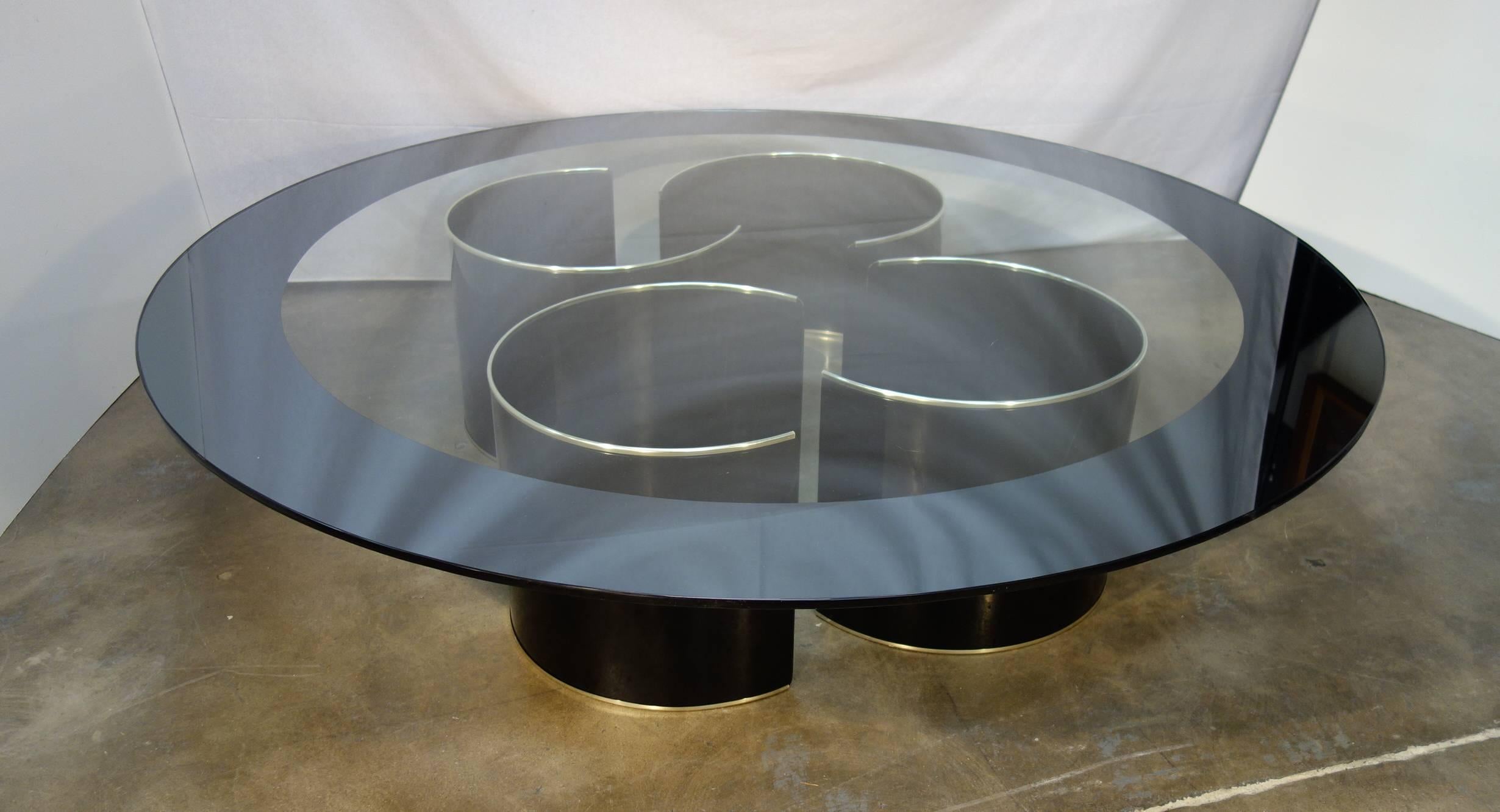 Mid-Century T20 Fascia Specchiata Large Cocktail Table, Luigi Caccia Dominioni Large cocktail table from Azucena, Milan, designed by Italian architect & furniture designer Luigi Caccia Dominioni (b. 7 Dec 1913, d. 13 Nov 2016).  Clear glass top