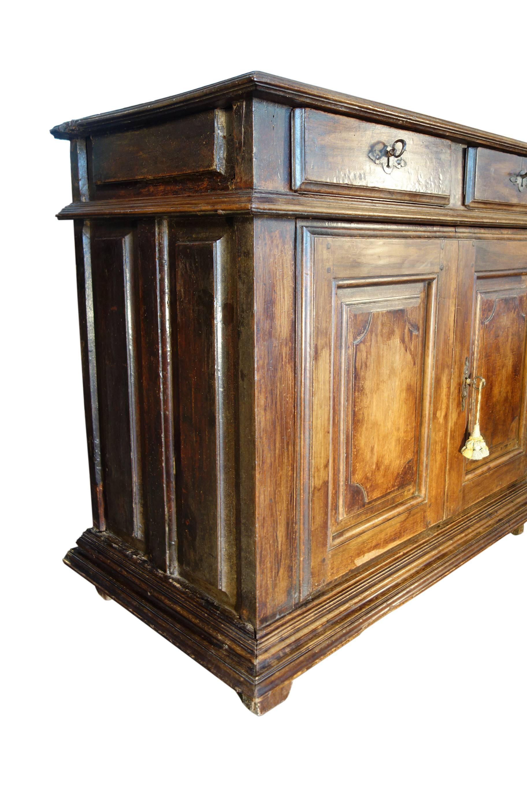 18th Century and Earlier Late 16th Century Italian Rustic Tuscan Credenza Solid Walnut Ca 1580