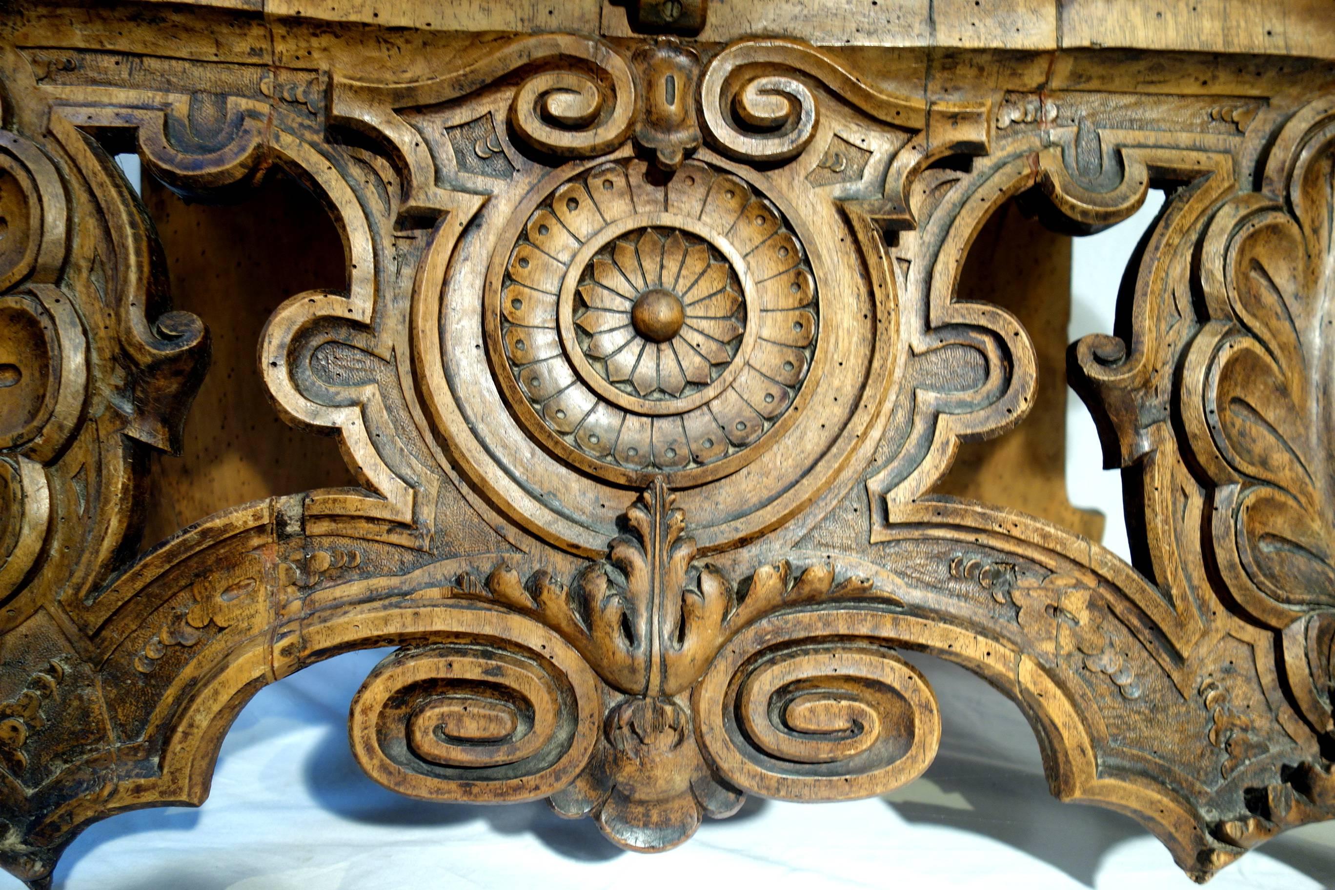 19th Century Antique Italian Carved Walnut Bench by Valentino Besarel Ca 1870 In Good Condition For Sale In Encinitas, CA