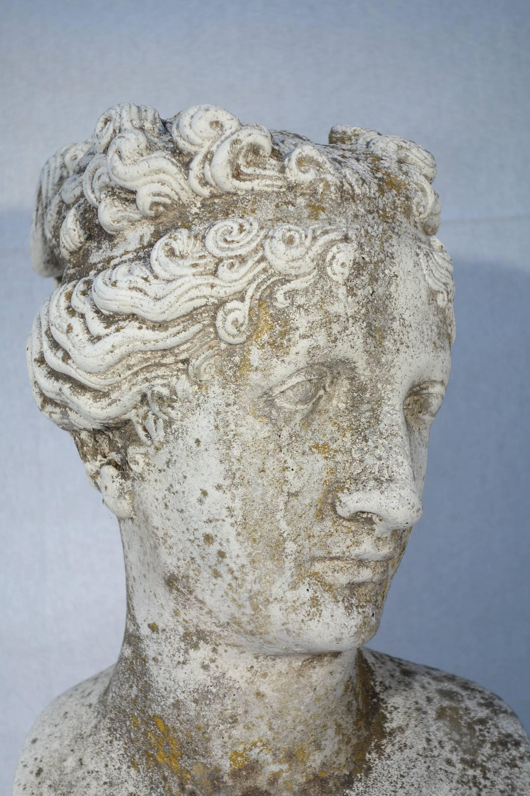Italian Classic bust reproduction depicting Paolina Bonaparte Borghese, composed of 