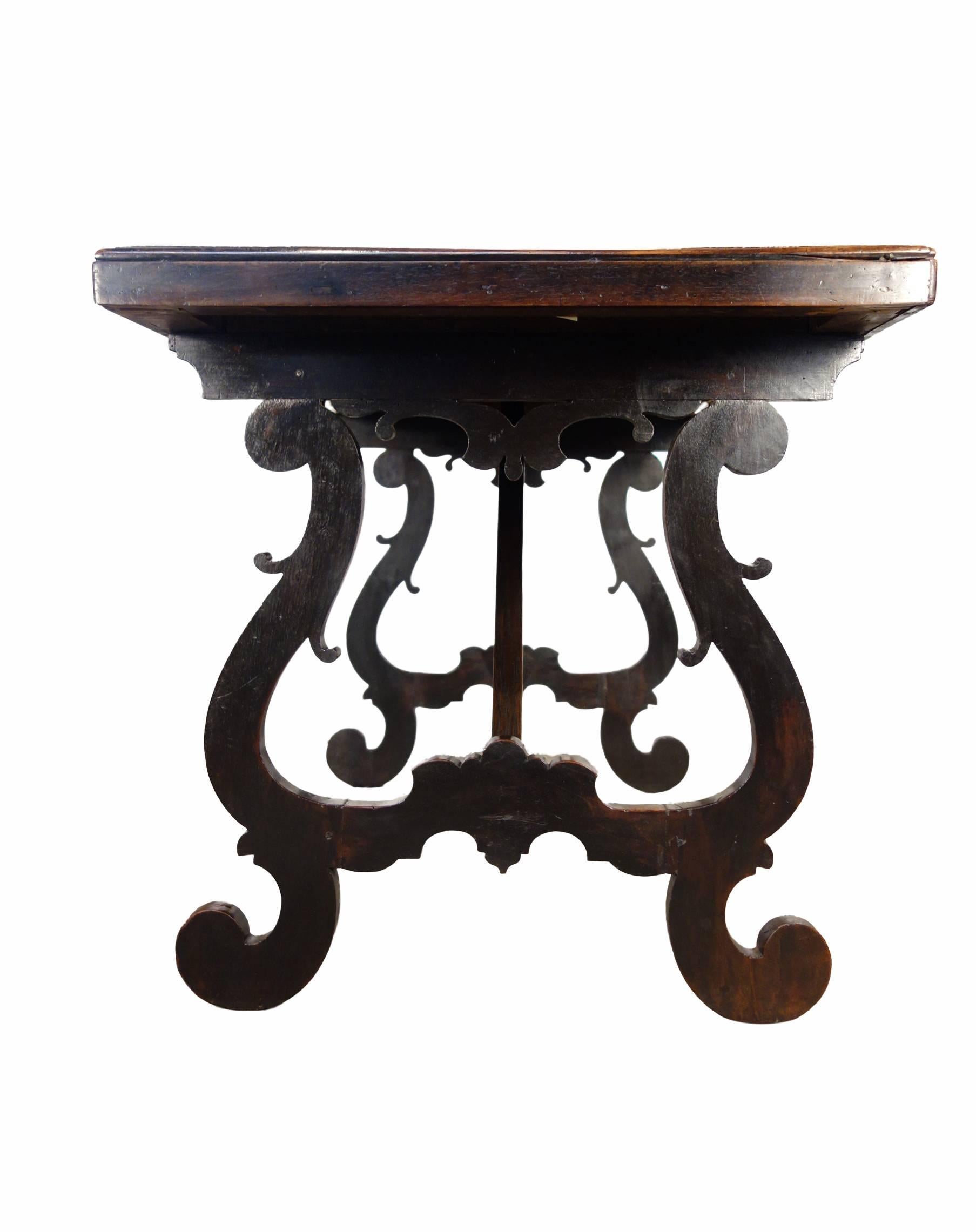Italian 17th Century Tuscan Refectory Style Walnut Table with Lyre Legs