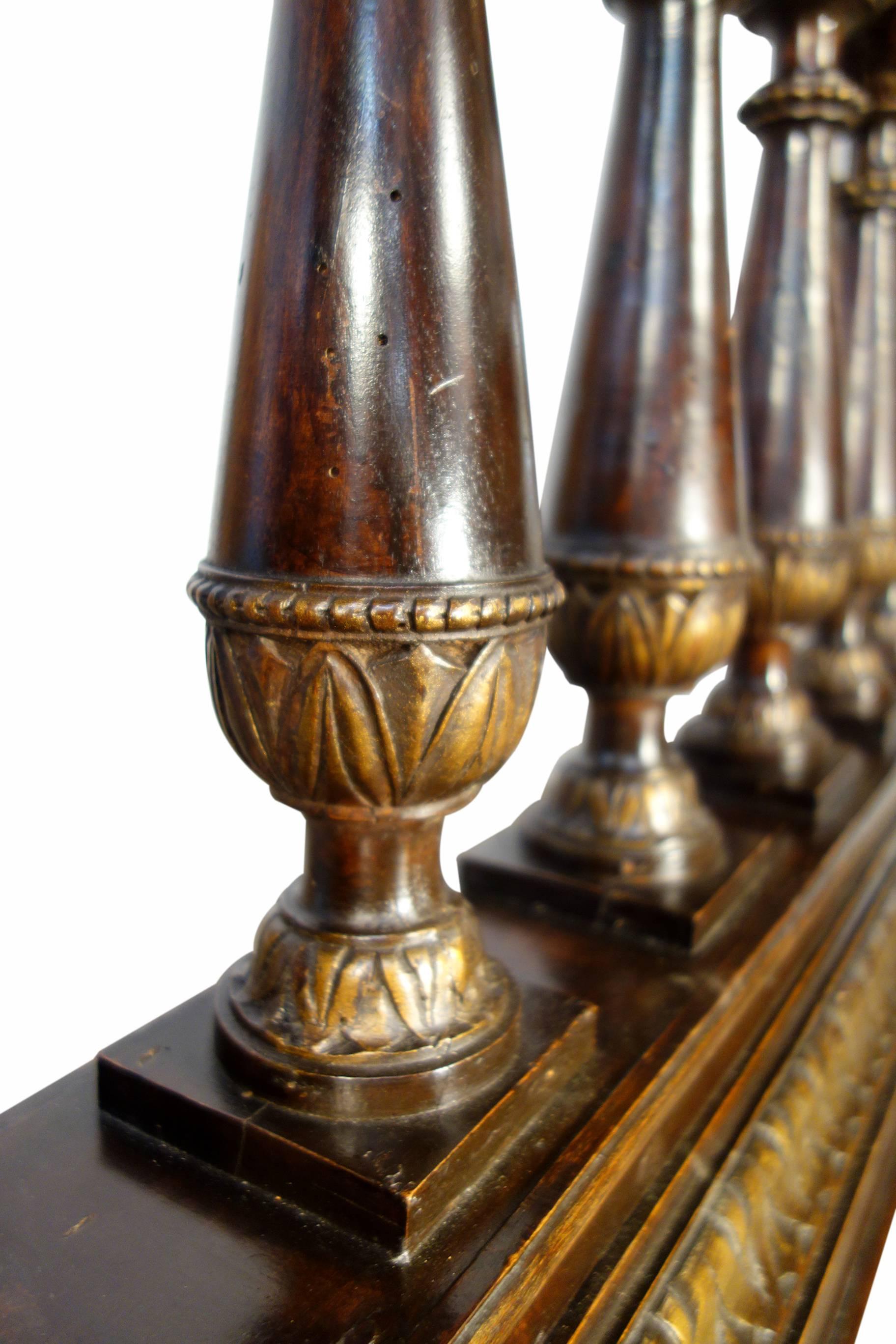 19th Century Italian Balustrade with Renaissance Carvings and Gold Gilt Ca 1850 3