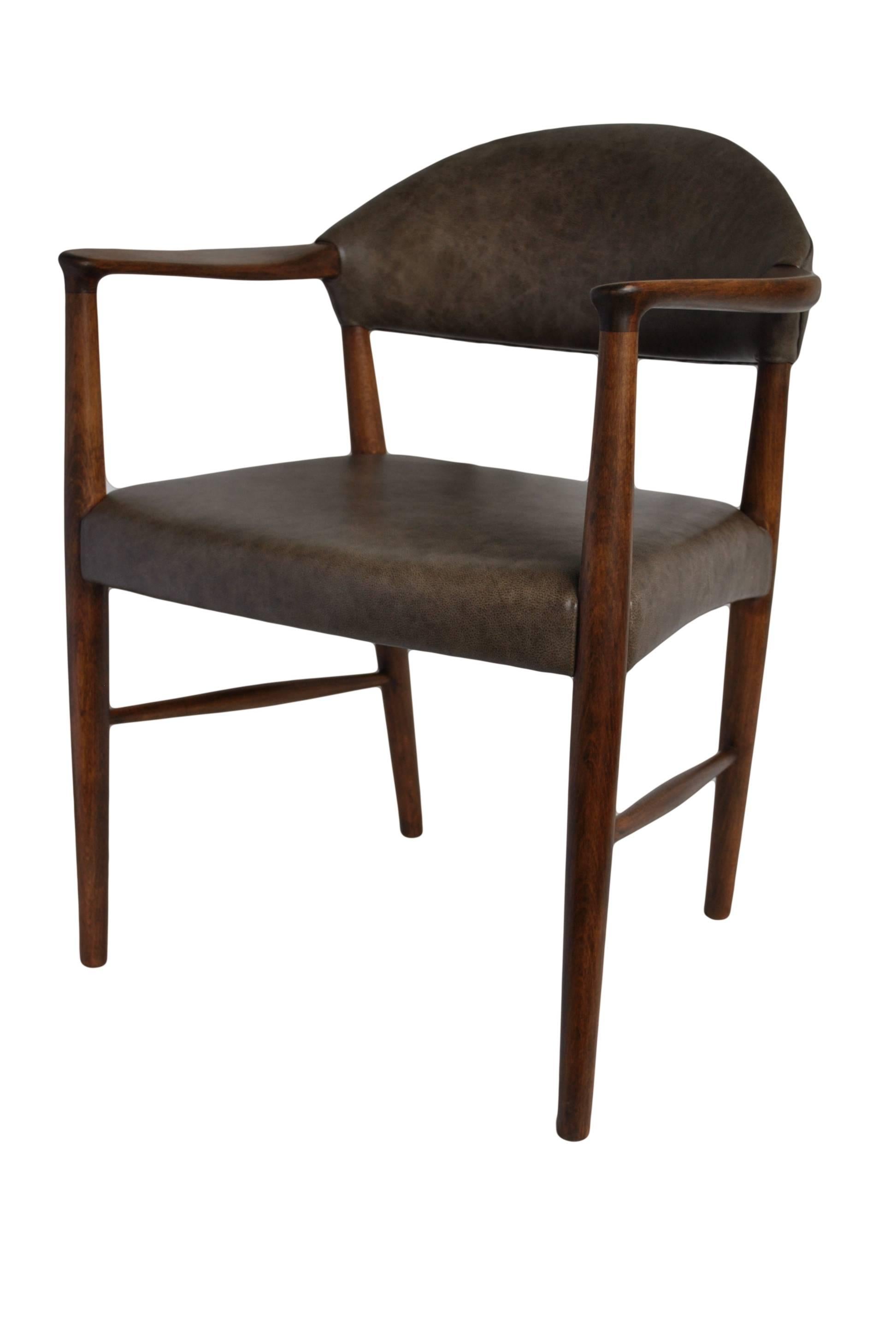 Mid-Century Modern Kurt Olsen Chair, fully refurbished and with new Italian Leather
