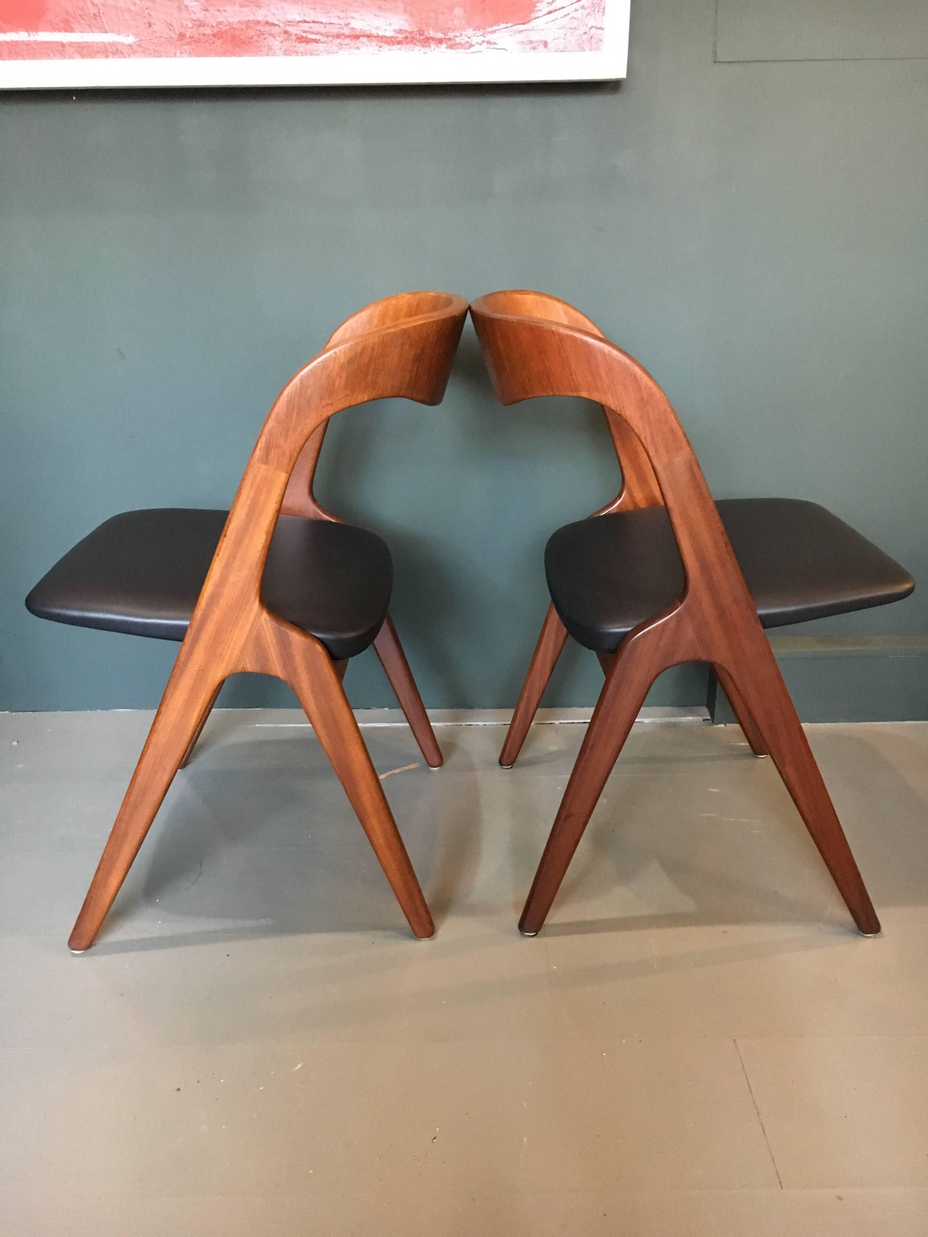 10 Danish Midcentury Dining Chairs by Johannes Andersen, Reupholstered 8
