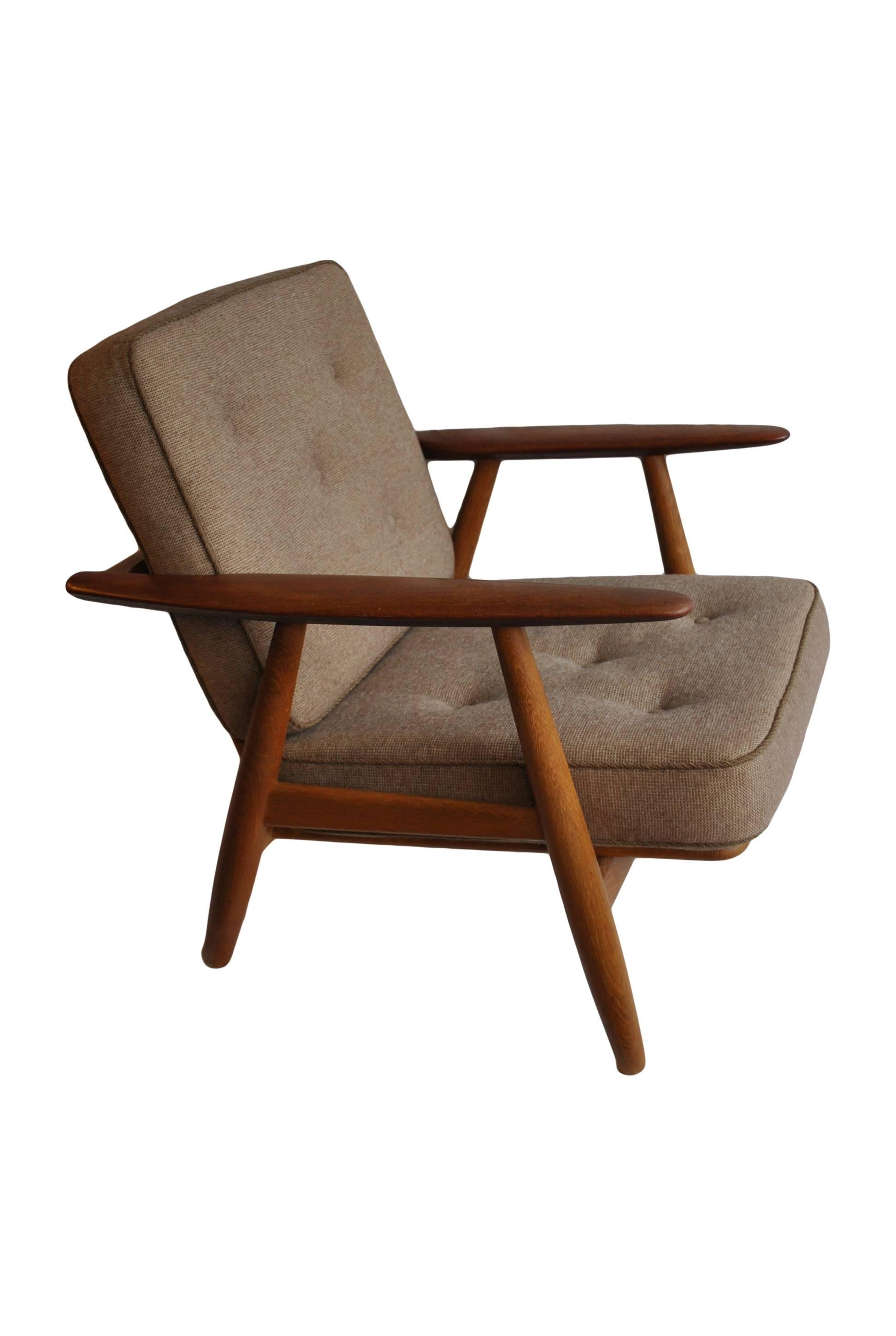 20th Century Hans J Wegner GE240 Cigar Chair, Original GETAMA Model